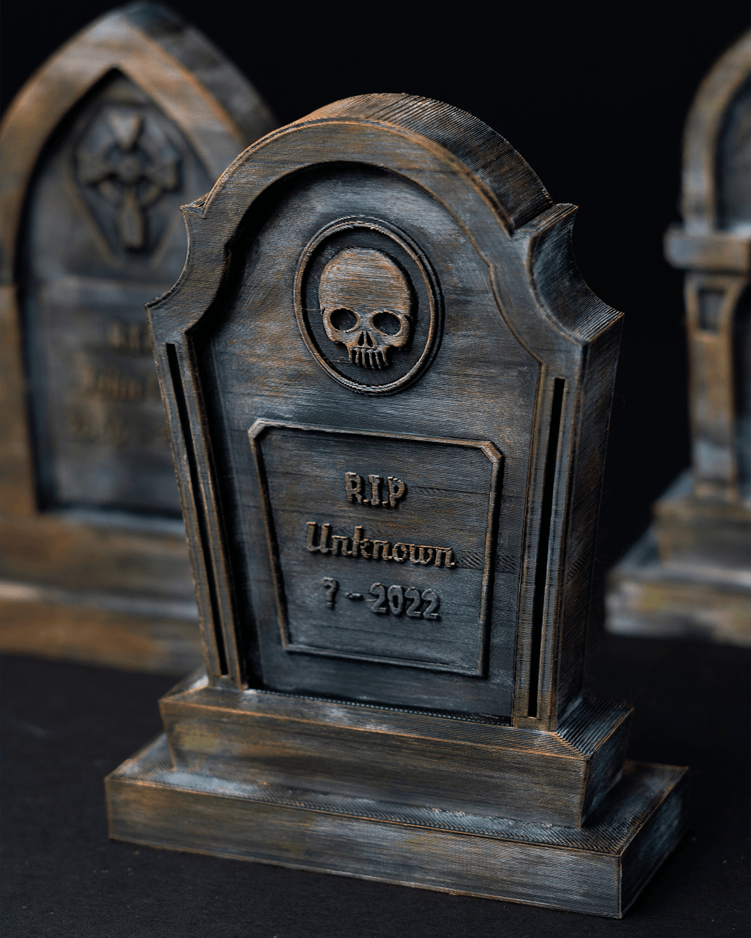 Customizable Gravestone