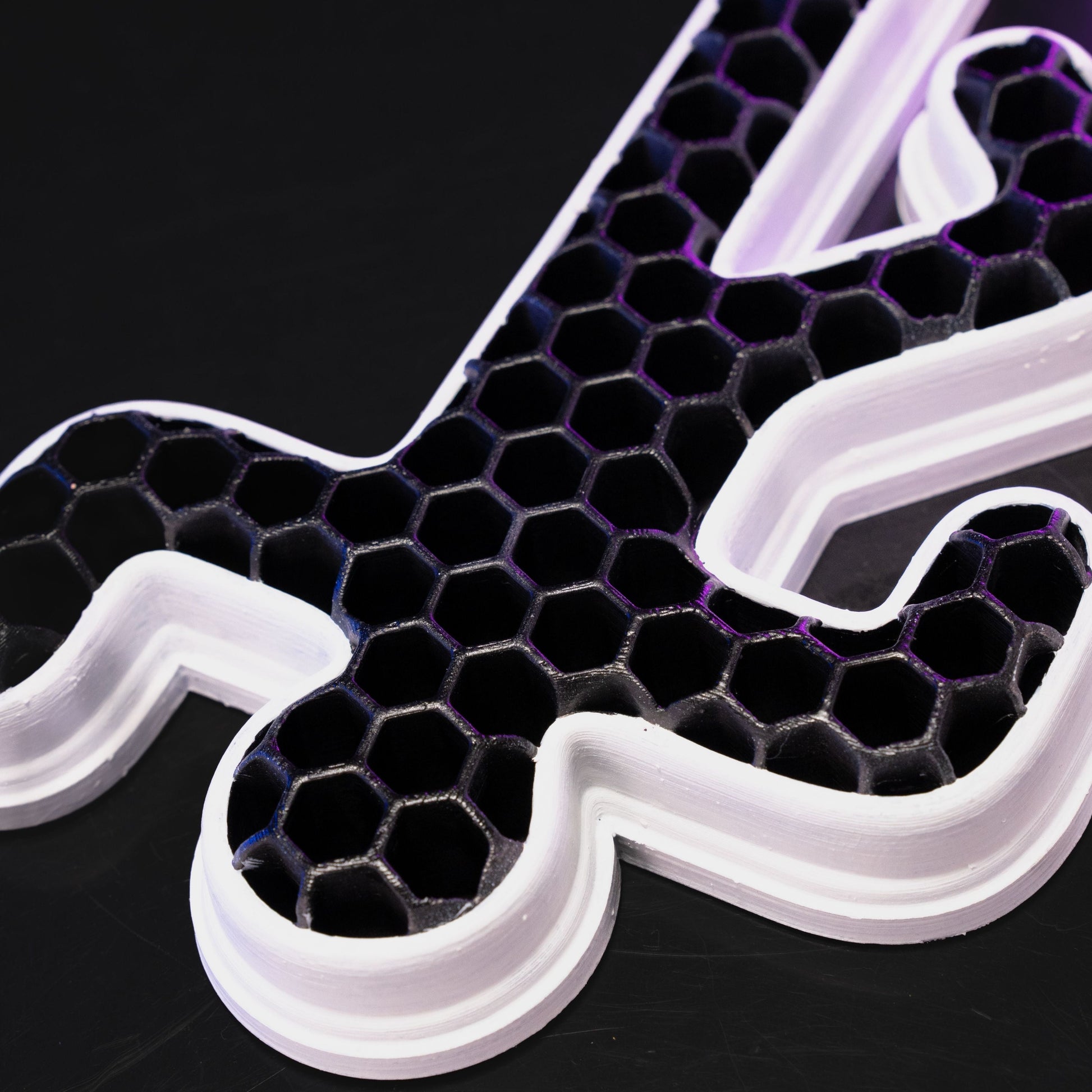 Heady Prints 3D printed chalk outline pencil holder, side view