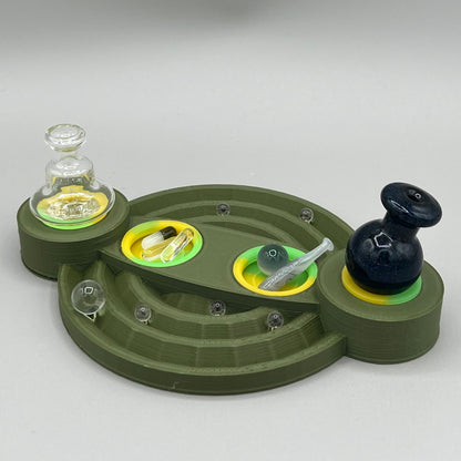 Heady Prints 3D printed green dab pad, with tool