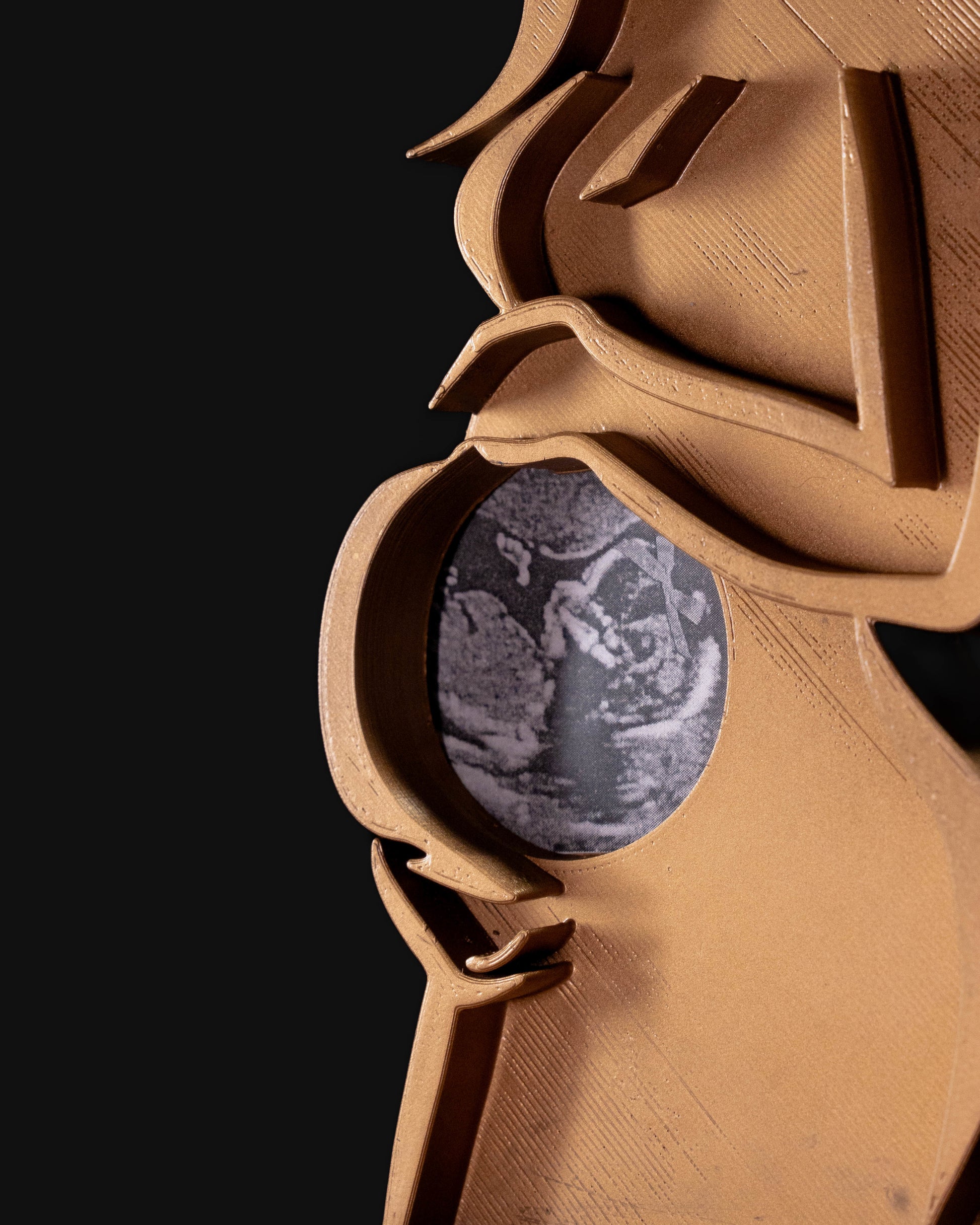 Heady Prints 3D printed gold Future Mama ultrasound holder, angled view