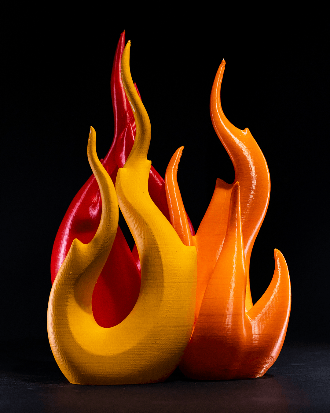Heady Prints 3D printed infinity flames sculpture, side view