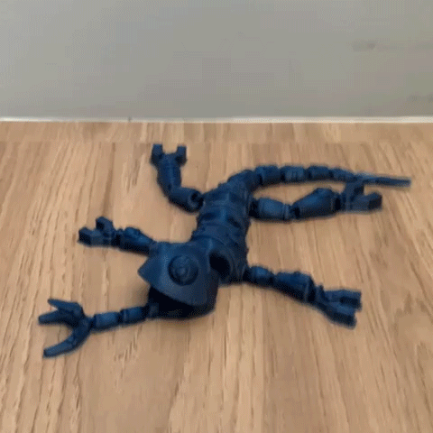 Heady Prints 3D printed blue mechanical chameleon, animated
