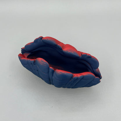 Heady Prints 3D printed blue shell vase, side view